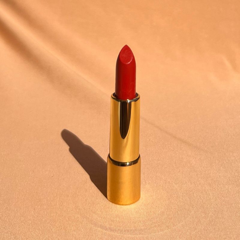 Hydrating Velvet LipstickSweet Heart – Deep Magenta